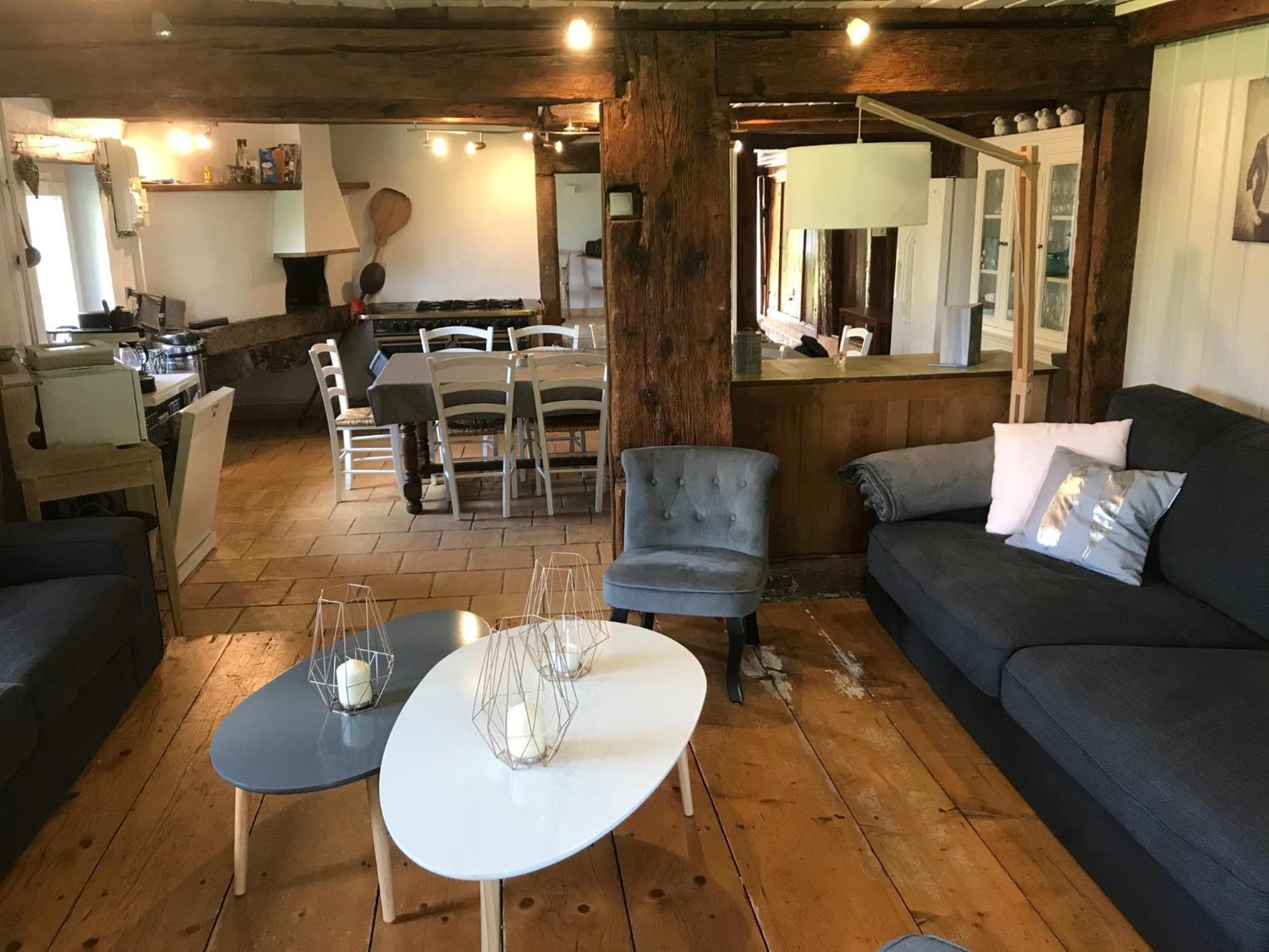 Ferme De Chenezeau - 15 Personnes , 7 Chambres Gerardmer Bagian luar foto