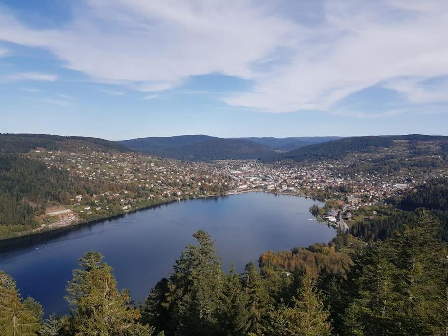 Ferme De Chenezeau - 15 Personnes , 7 Chambres Gerardmer Bagian luar foto