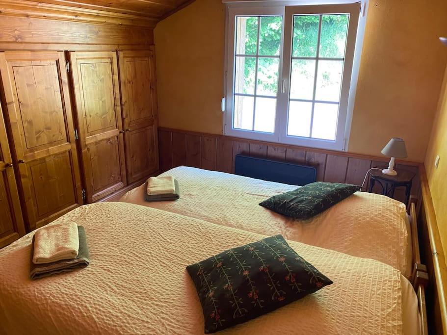 Ferme De Chenezeau - 15 Personnes , 7 Chambres Gerardmer Bagian luar foto